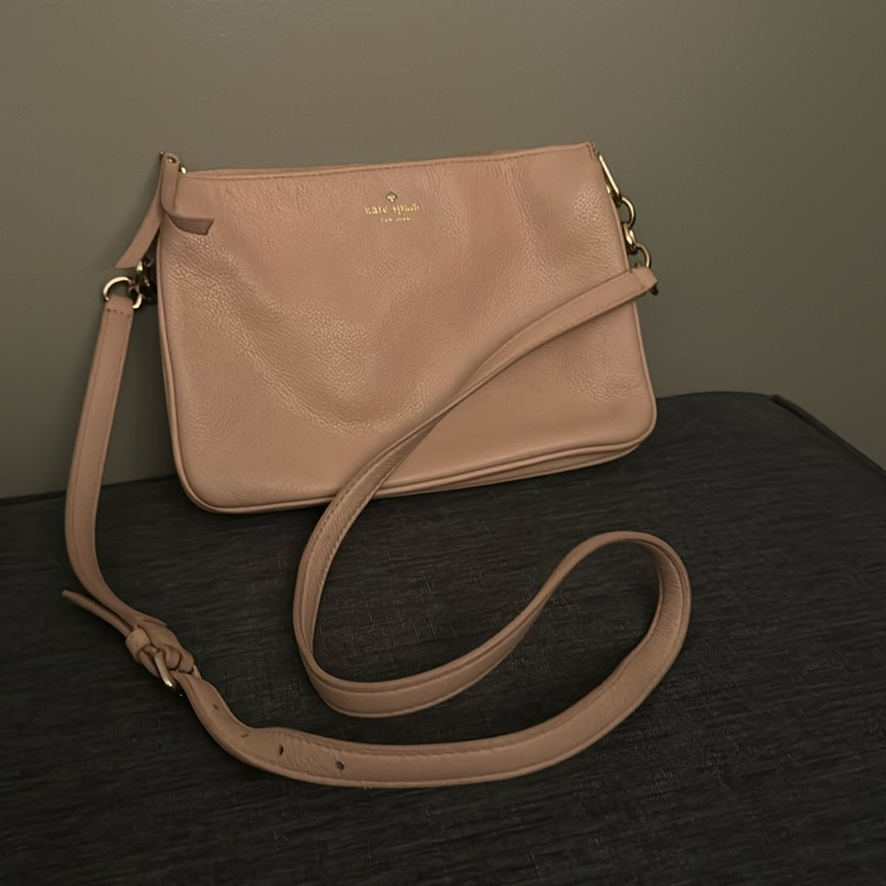 Crossbody kate spade purse